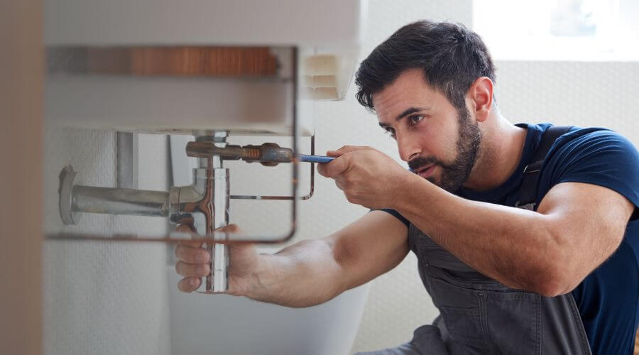 Professional water heater installation services in Republic, MI